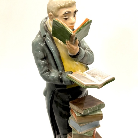 AK Kaiser Porcelain Figurine The Librarian or Bookworm 448 G Bochmann Germany 8" - Picture 2 of 11